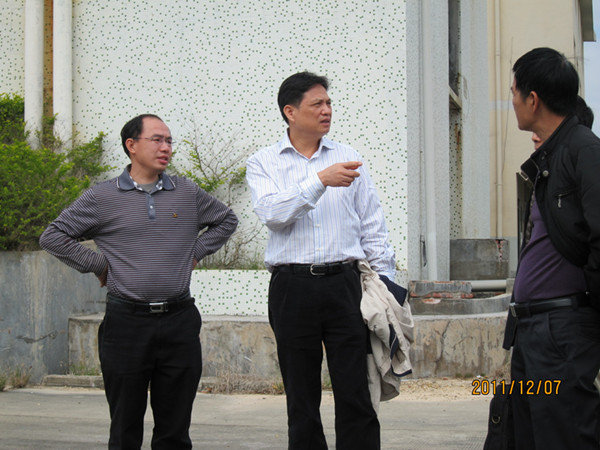 陈良尧副局长到大亚湾水产试验中心指导国家级